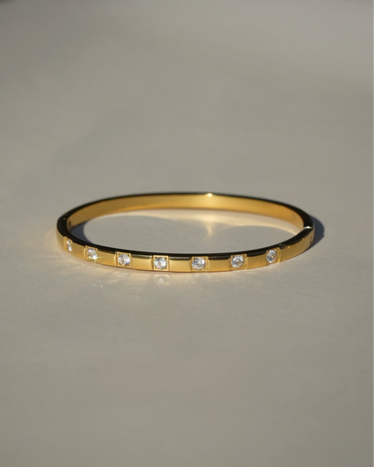 Niva Bangle