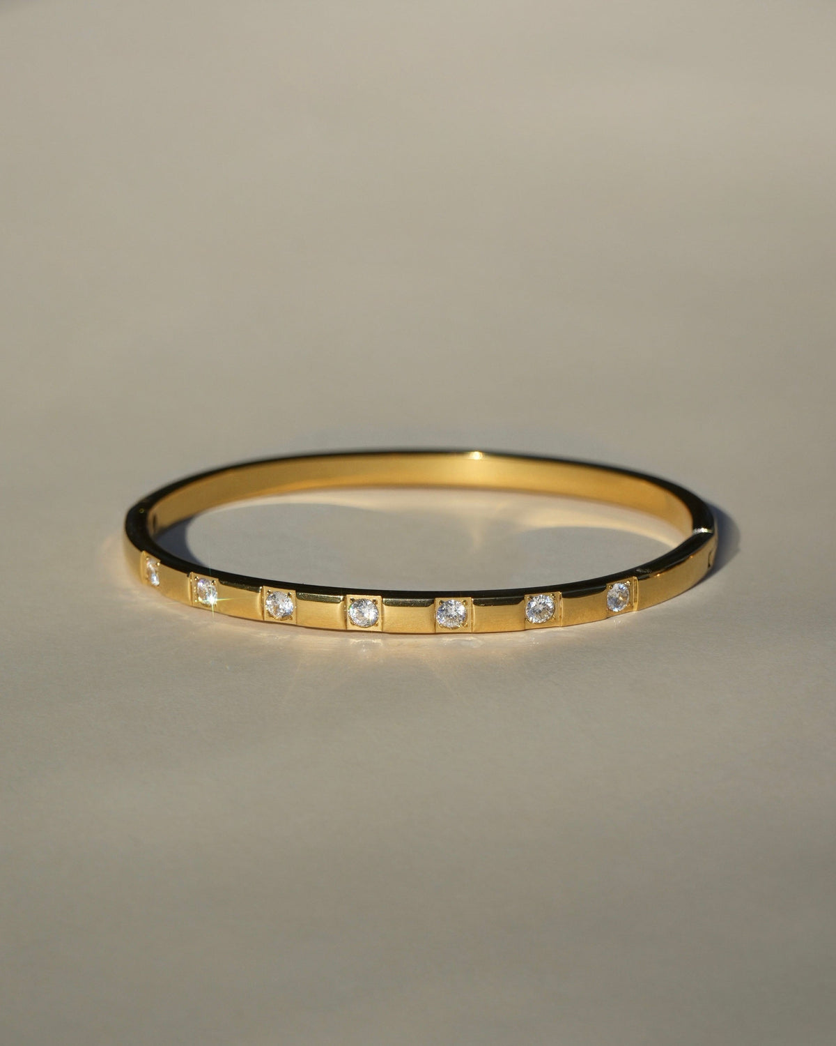 Niva Bangle